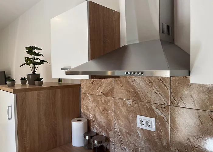 Mandy Recica ob Savinji